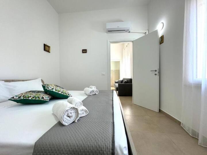 Hotel Casa Ferrante à Cinisi Extérieur photo