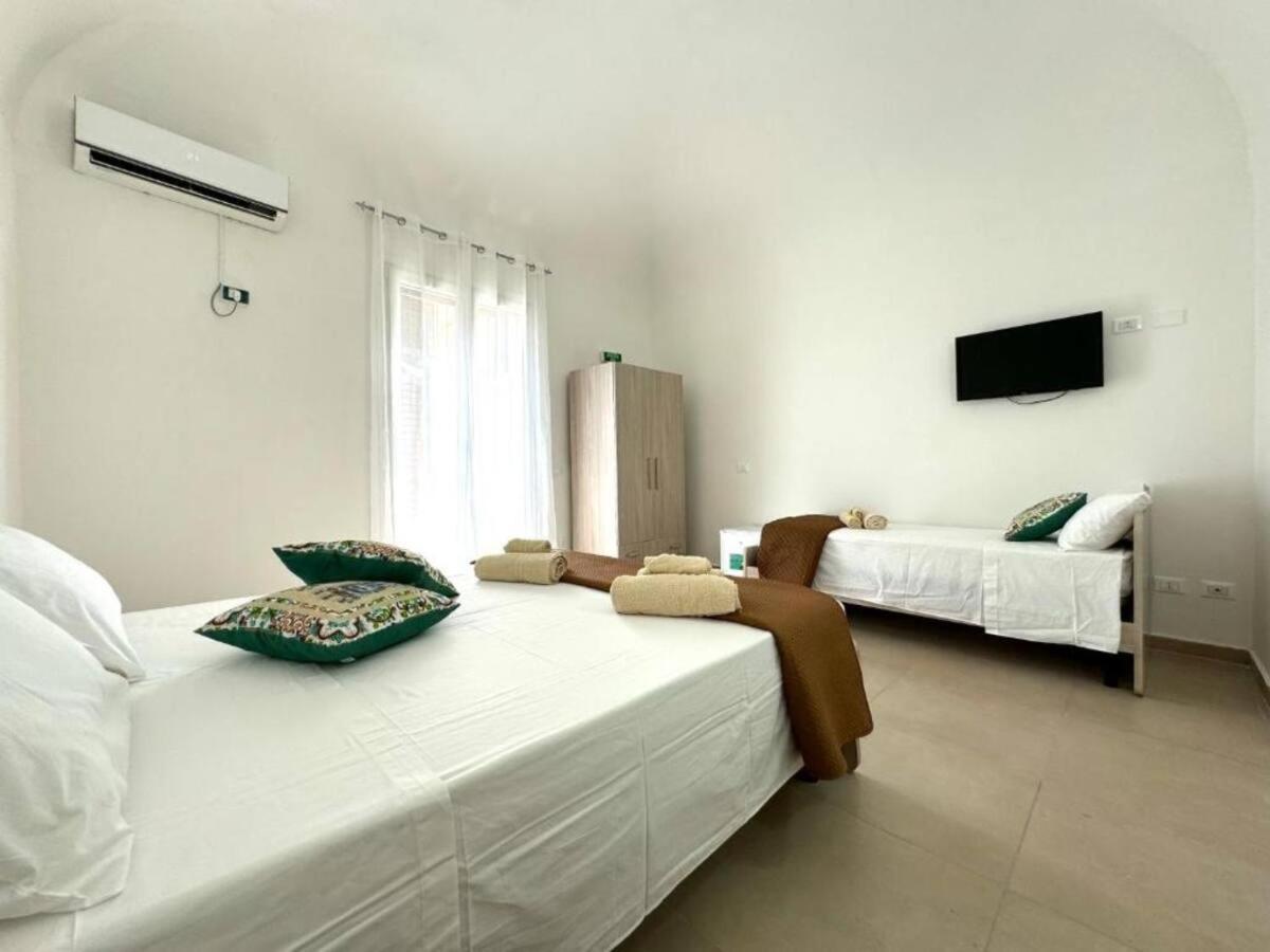 Hotel Casa Ferrante à Cinisi Extérieur photo